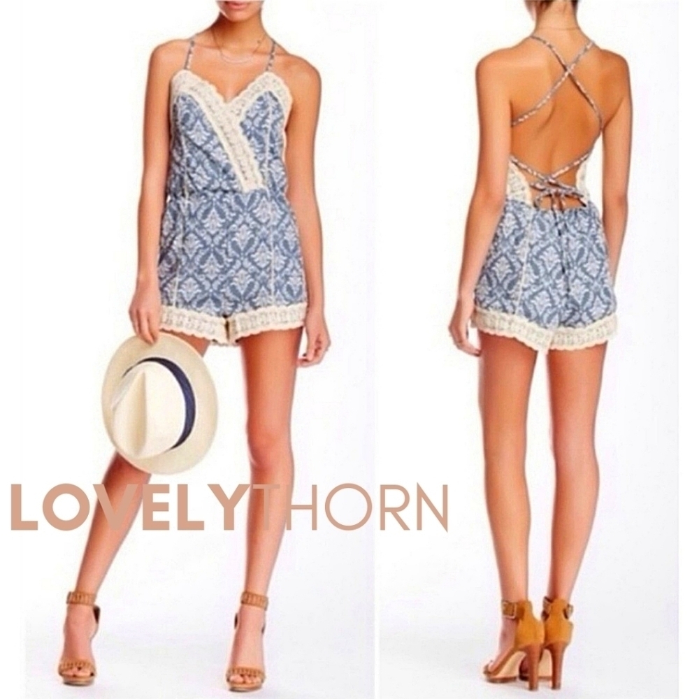 ROMEO+JULIET COUTURE // crochet detail lace-up open back boho-chic romper